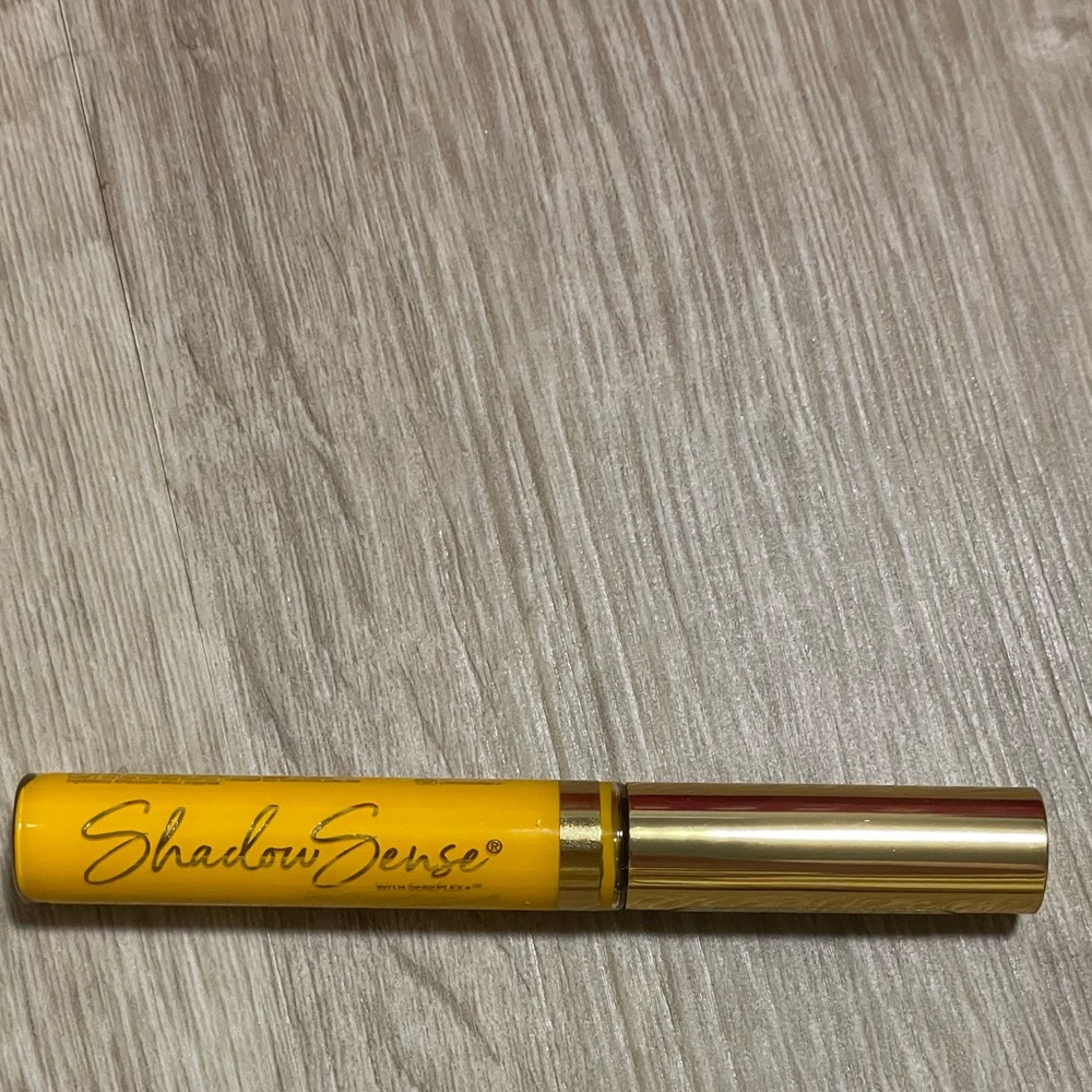 Yellow SeneGence ShadowSense